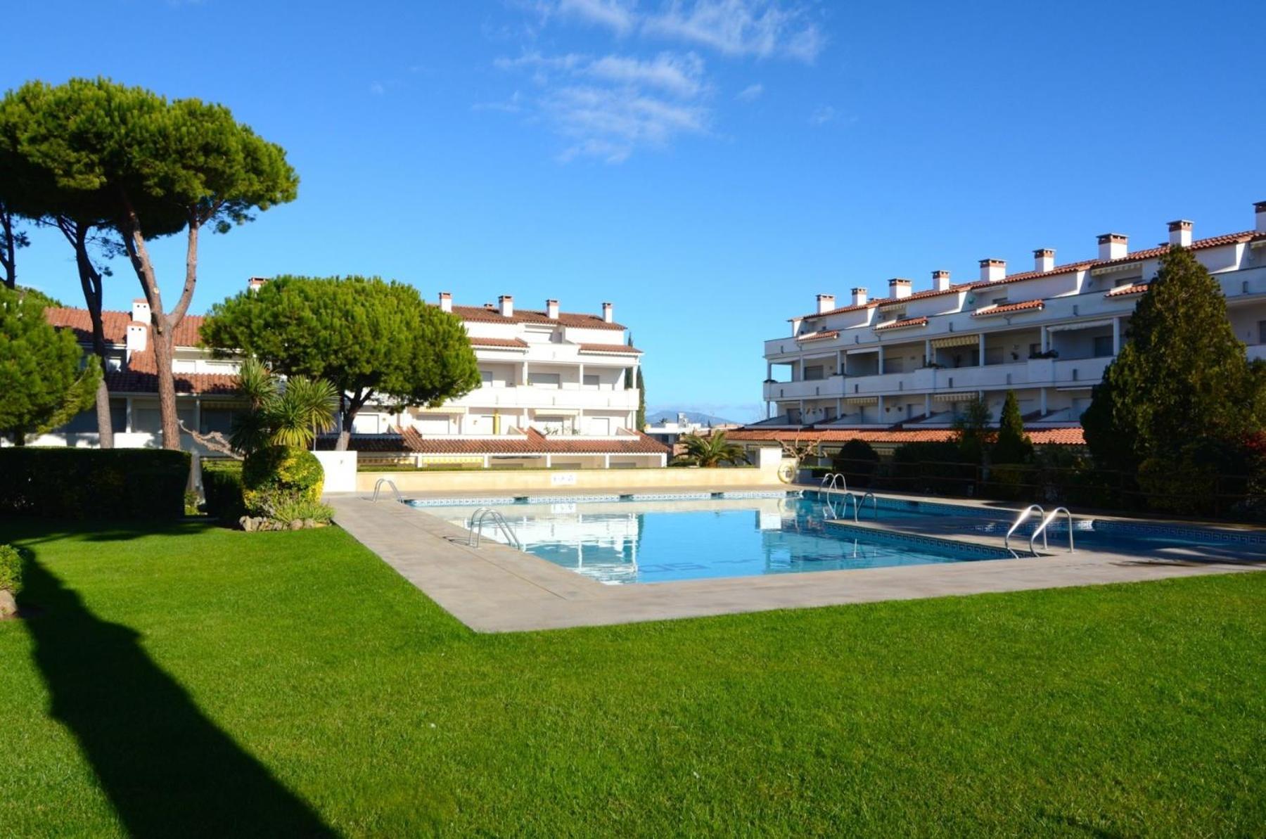 Gran Sol - Apartamentos L' Escala Buitenkant foto
