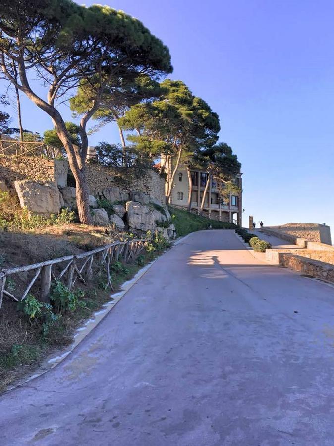 Gran Sol - Apartamentos L' Escala Buitenkant foto