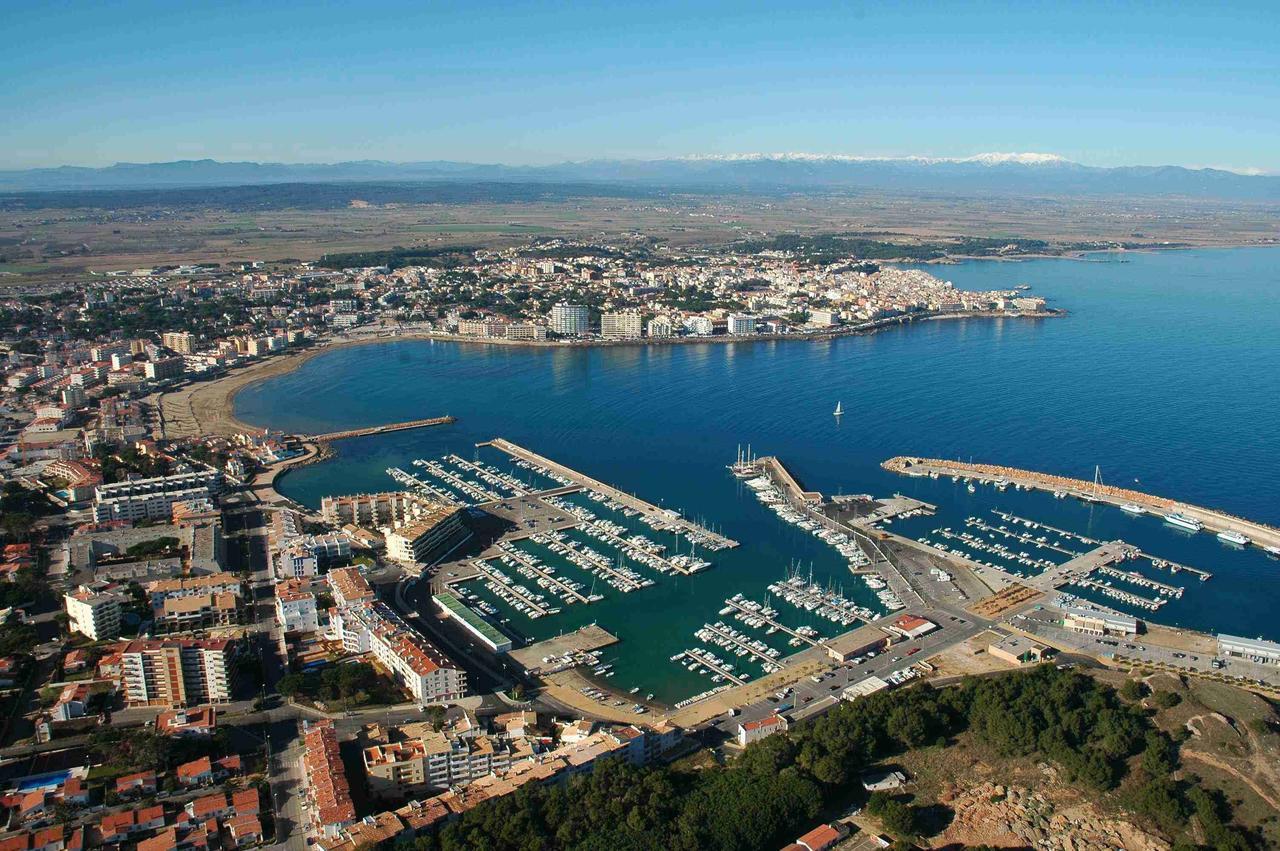 Gran Sol - Apartamentos L' Escala Buitenkant foto
